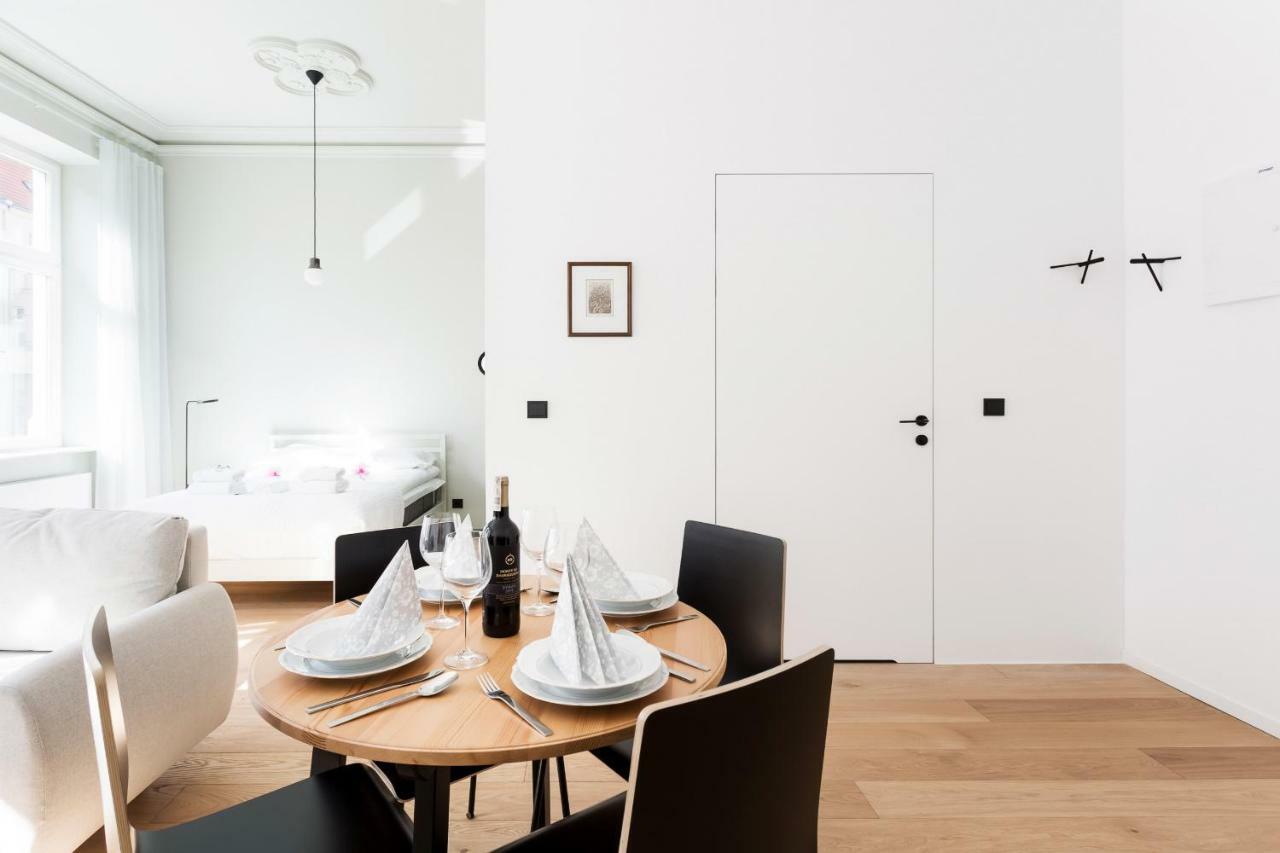 Deluxe Mtp Apartments Matejki By Noclegi Renters พอซนาน ภายนอก รูปภาพ